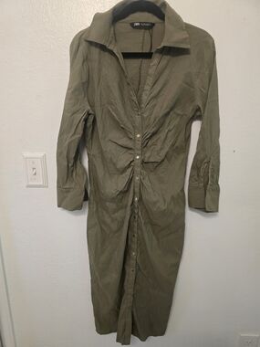 Zara Olive Green Button-Front Ruched Shirt Dress